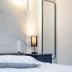 Secret Diamond