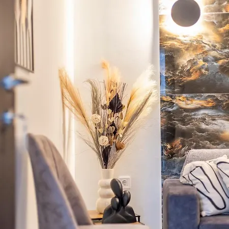 Secret Diamond * Trikala (Thessaly)