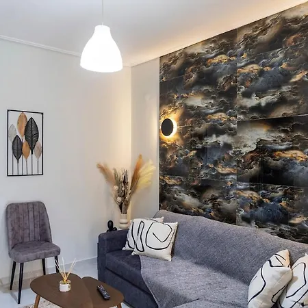 Apartment Secret Diamond